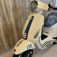Vespa Primavera 125 ITALIA