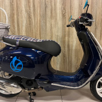 Vespa Primavera 125 LUXURY Azzurra