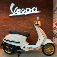 Vespa Primavera 125 PRIMADONNA