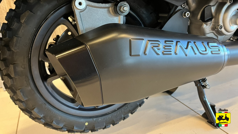 GTS 125 Militare CUSTOM LIMITED EDITION